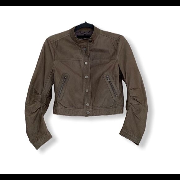 BCBGMAXAZARIA leather Snap Collar Moto Bomber Jacket Small EUC - Picture 1 of 15